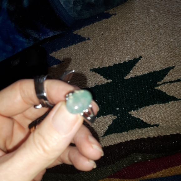 2 Rings and  Elephant Earrings - Picture 5 of 13